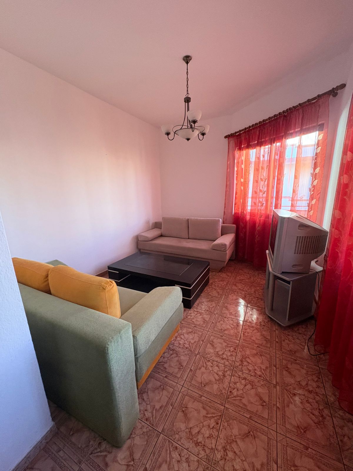 Qera | shtëpi private 1 + 1 | rruga jordan misja | 350 €/muaj (3)