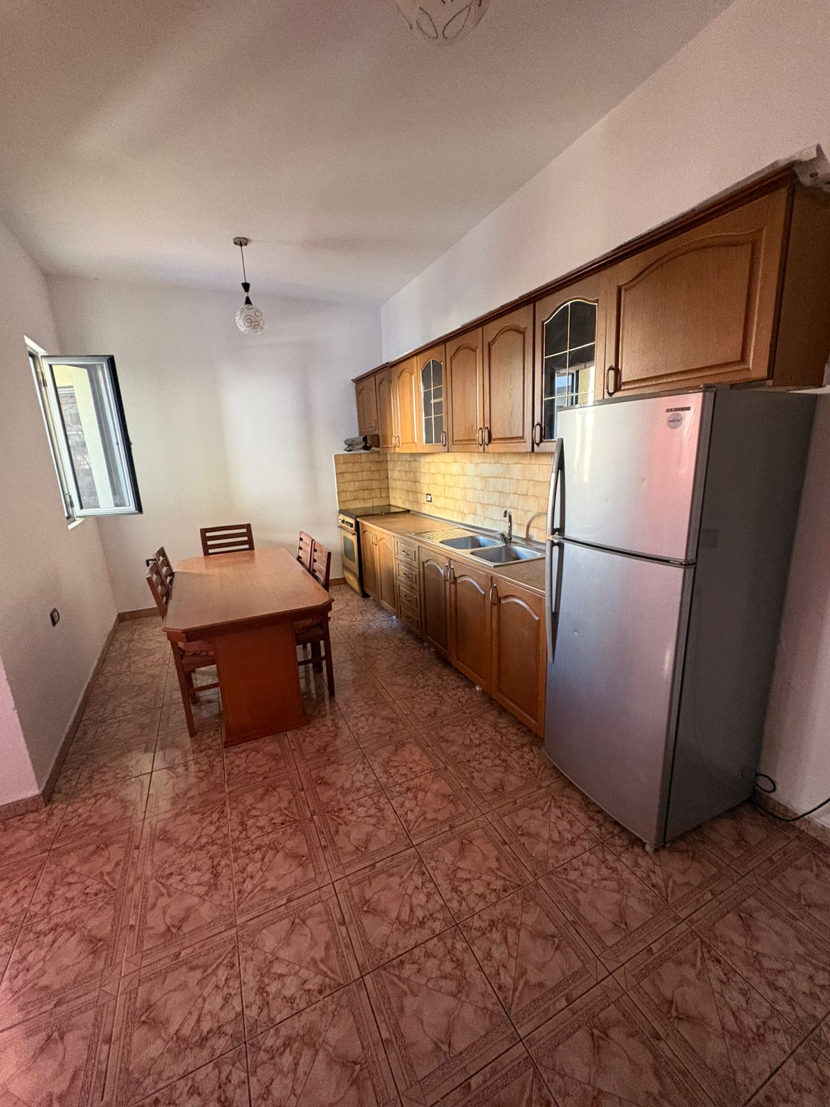 Qera | shtëpi private 1 + 1 | rruga jordan misja | 350 €/muaj (4)
