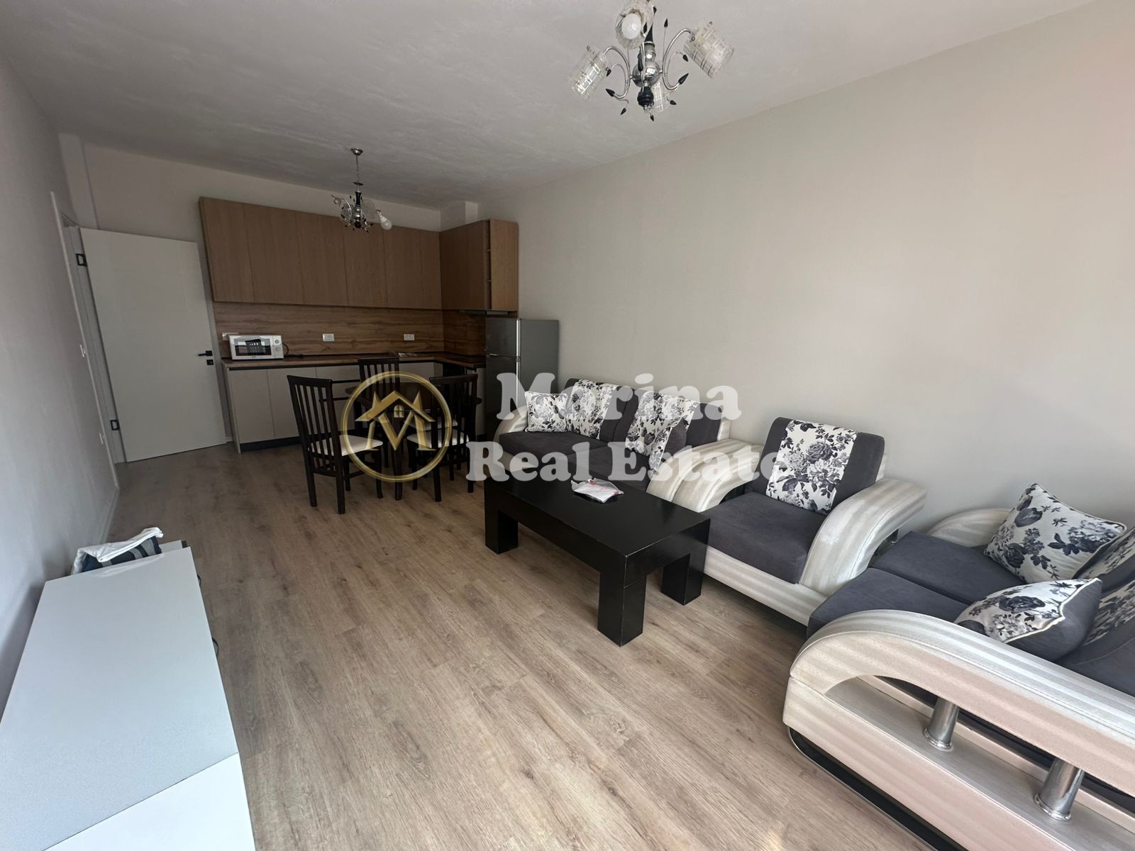 Qera | apartment 1 + 1 | kamez | €350/month