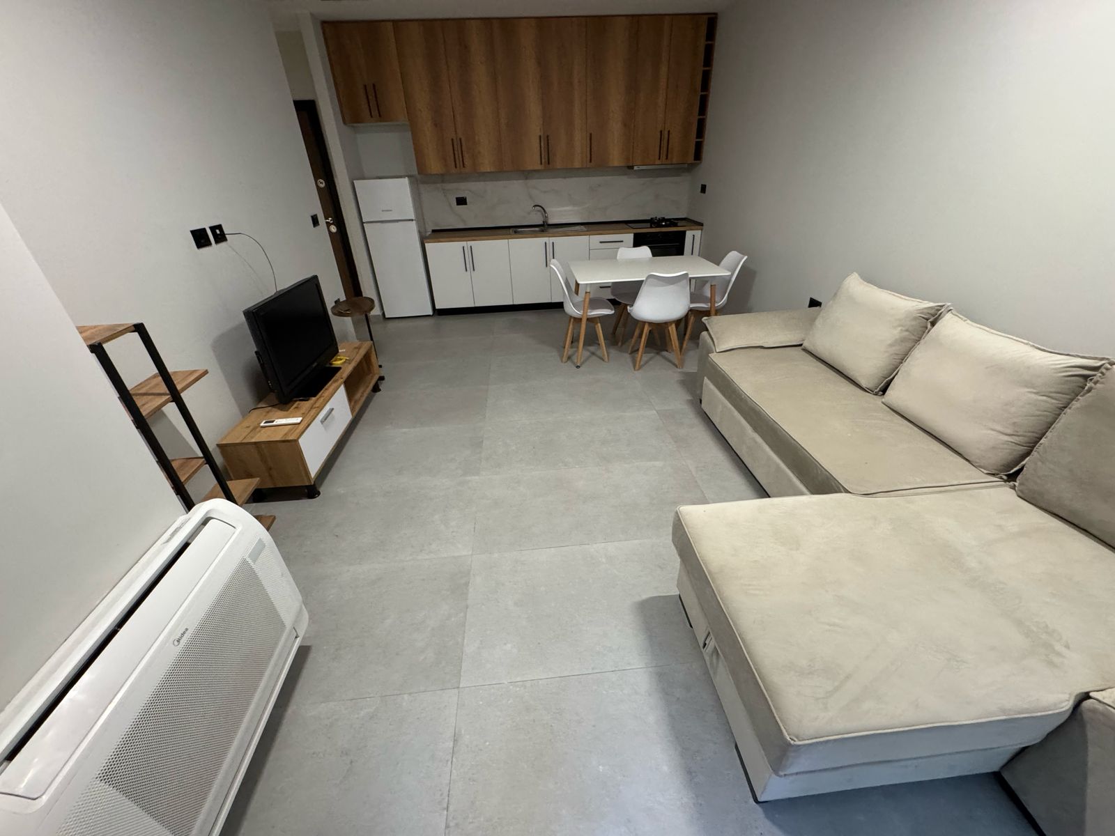 Sale | 1 + 1 apartment | shkolla bashkuar | €118,000