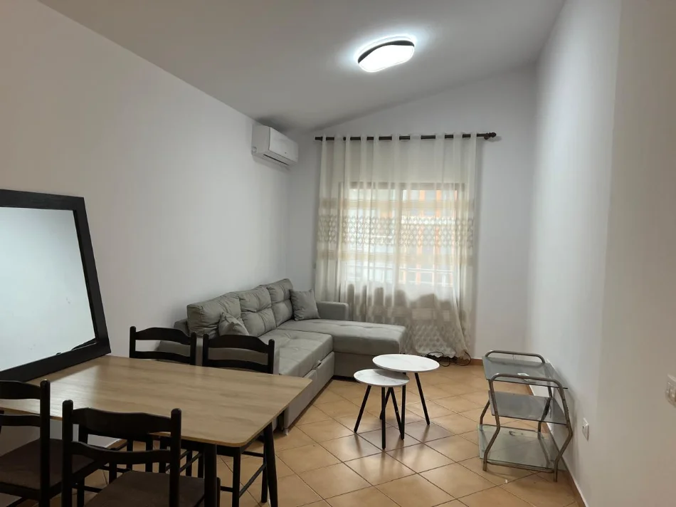 Affitto | appartamento 3 + 1 | universiteti barleti | 550 €/mese