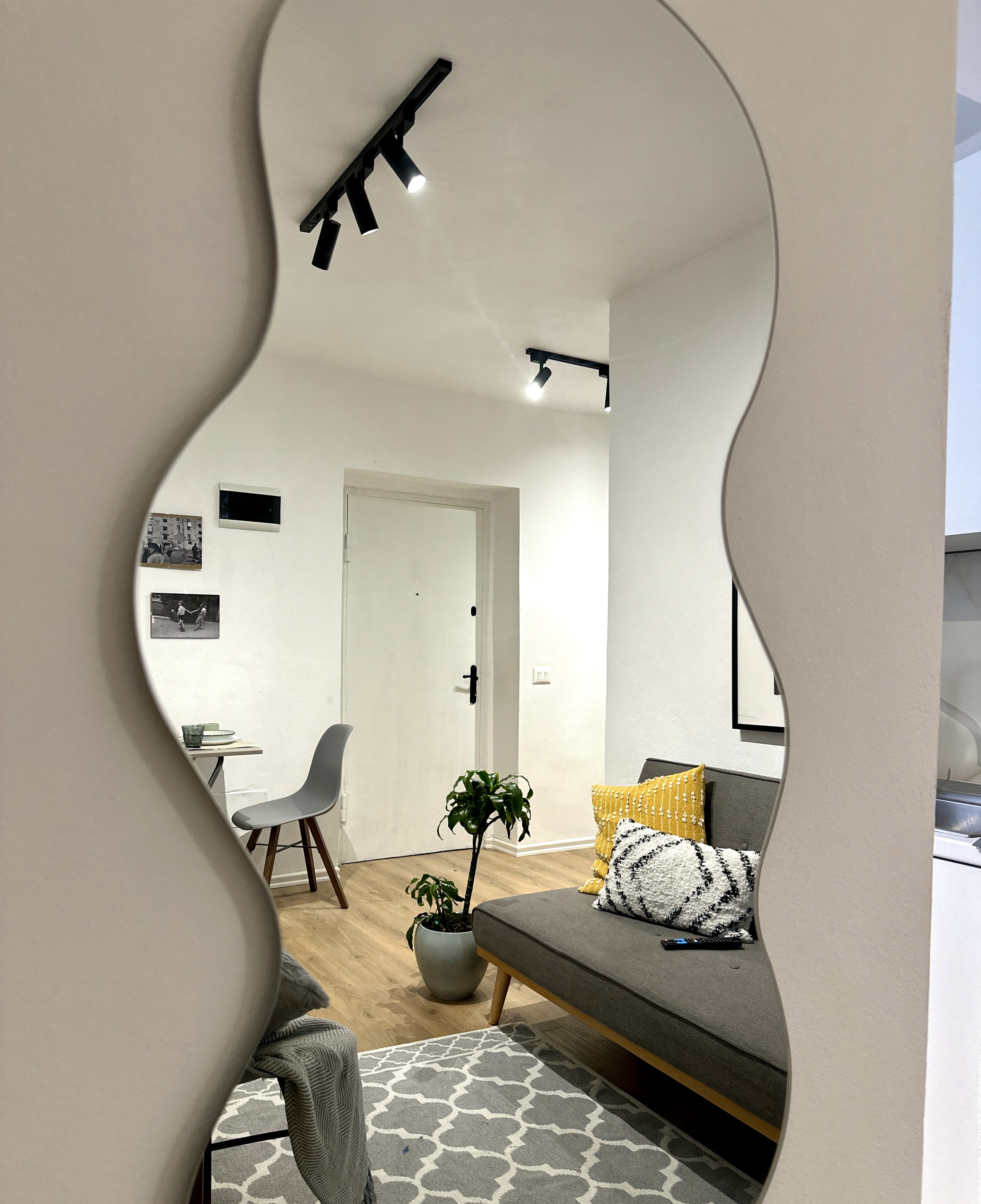 Alquiler | apartamento 1 + 1 | lago artificial | 600 €/mes (2)