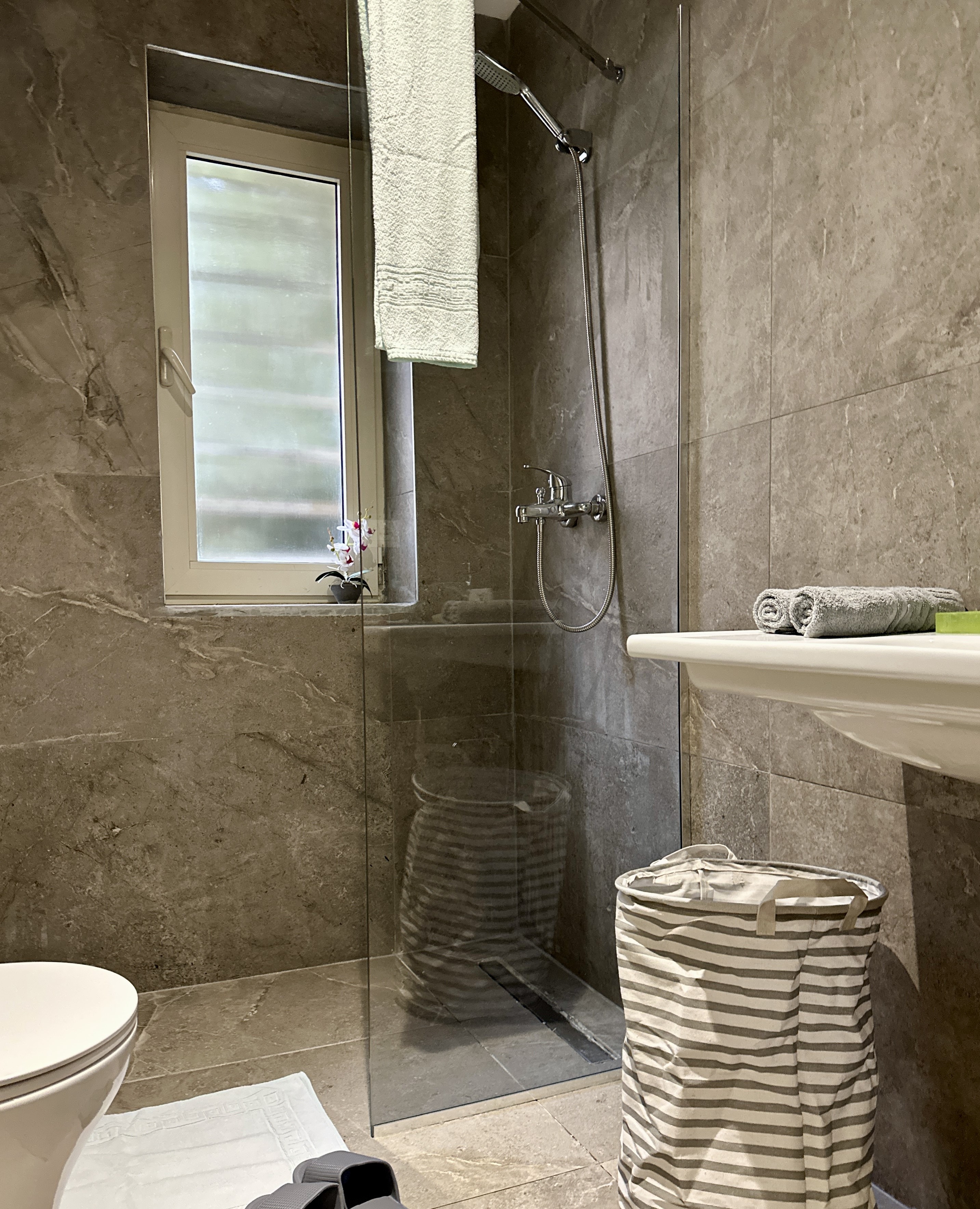 Alquiler | apartamento 1 + 1 | lago artificial | 600 €/mes (7)