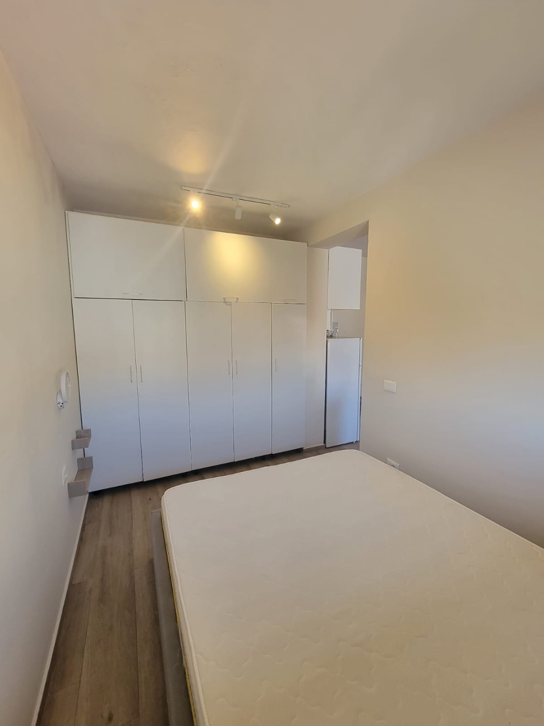 Aluguel | apartamento 1 + 1 | 21 dhjetori | €500/mês (5)