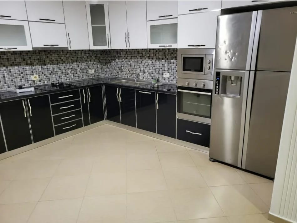 Qera | villa 6 + 1 | pajtoni center | €1300/month