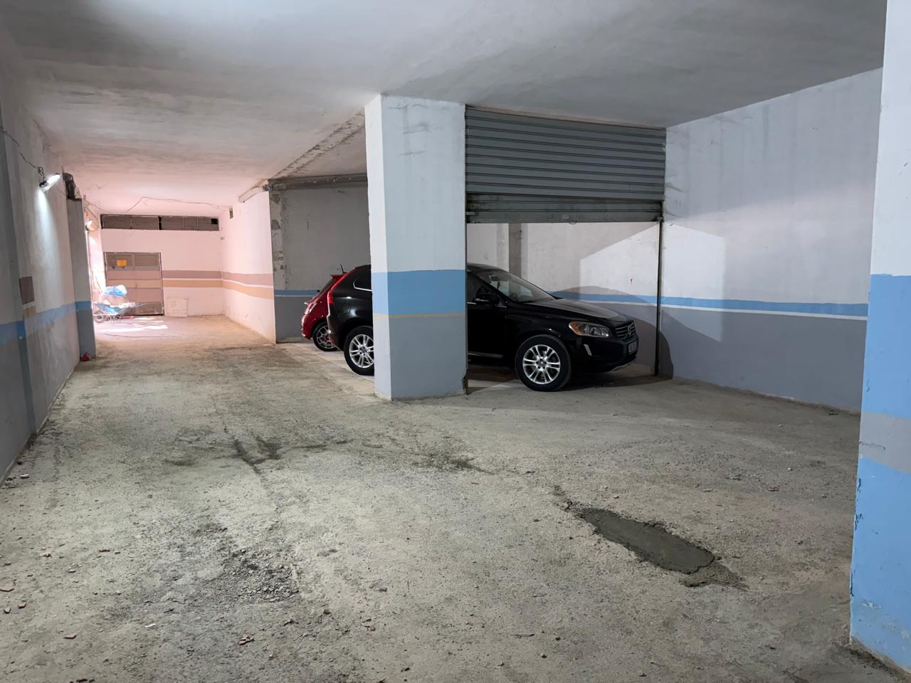 Verkauf | 4 garage | kodra e diellit | 125000 € (2)