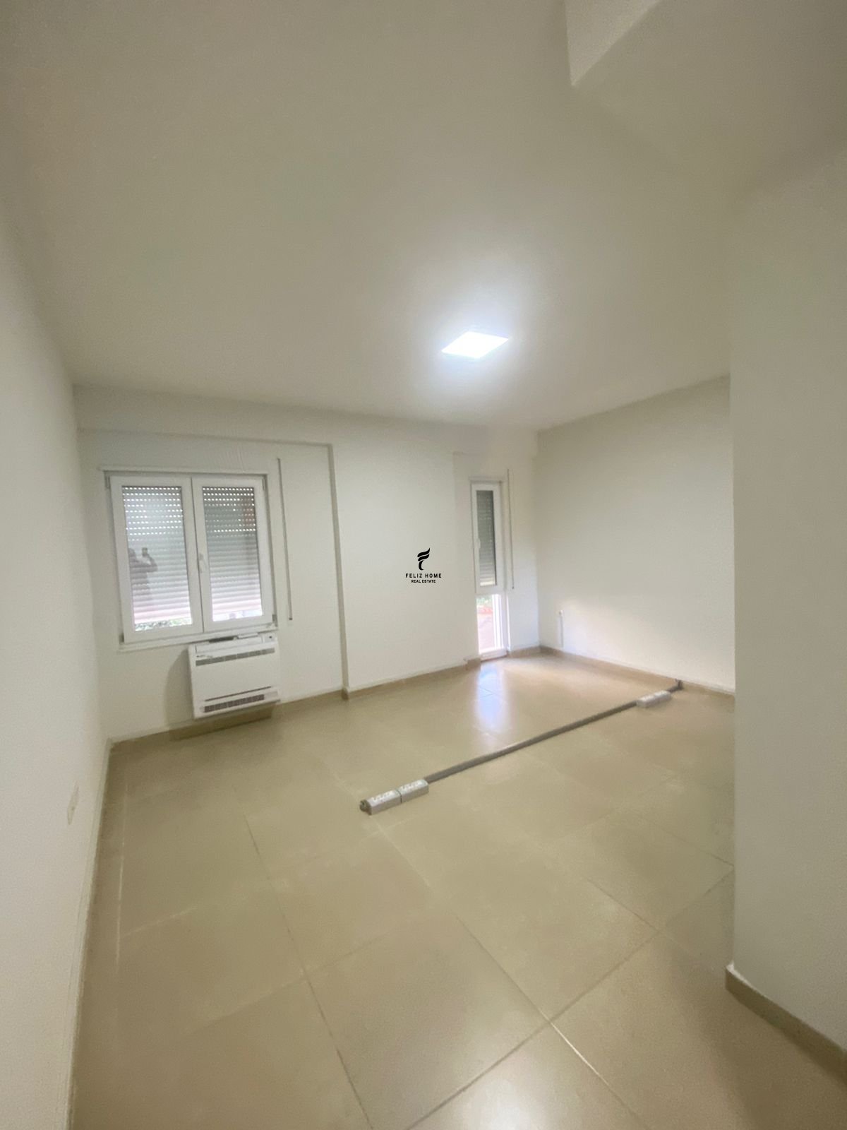 Rental apartment 93 square meters kosovareve street 100,000 leke (2)