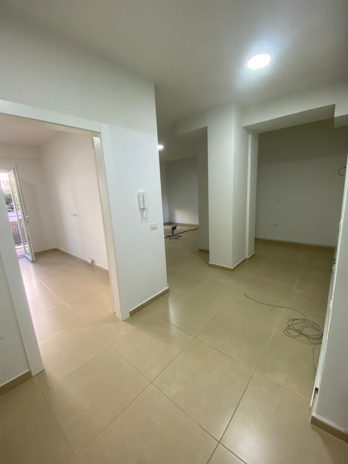 Rental apartment 93 square meters kosovareve street 100,000 leke (6)