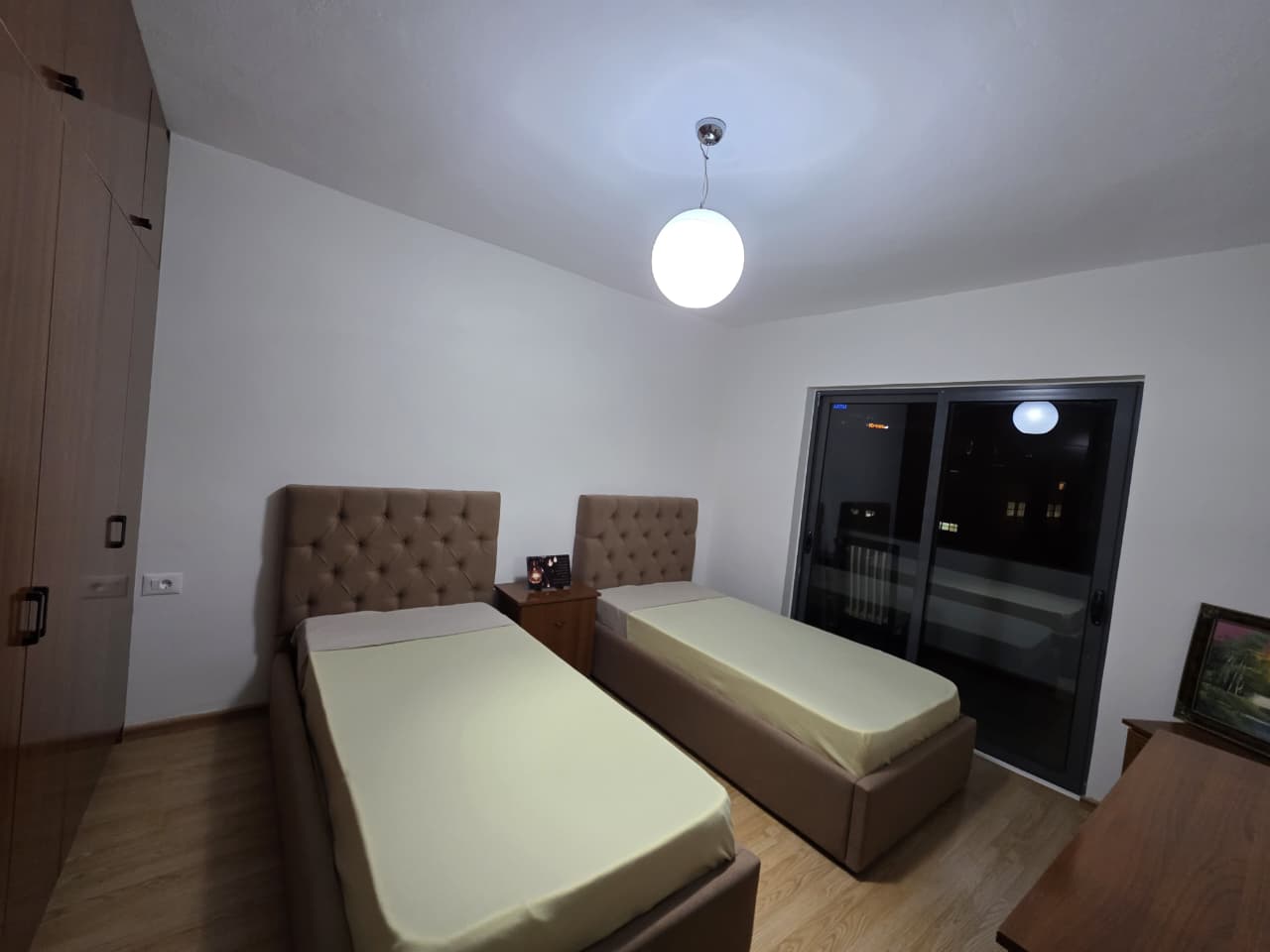 Qera | apartament 4 + 1 + 2 | mine peza | 1200 €/muaj (2)