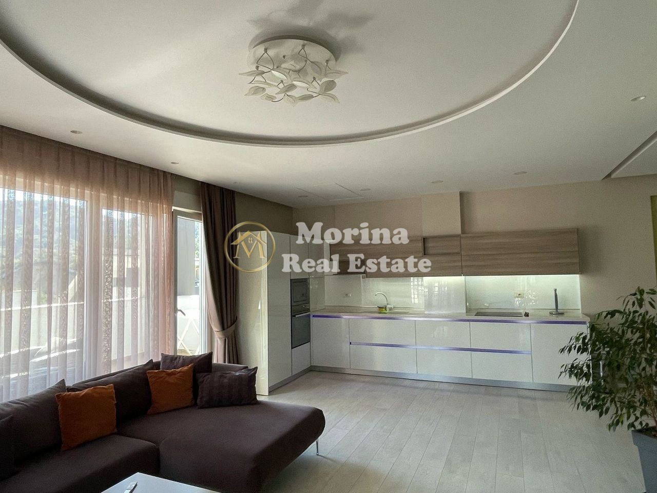 Louer | appartement 3 + 1 | Liqeni i Thatë | 1300 €/mois (2)