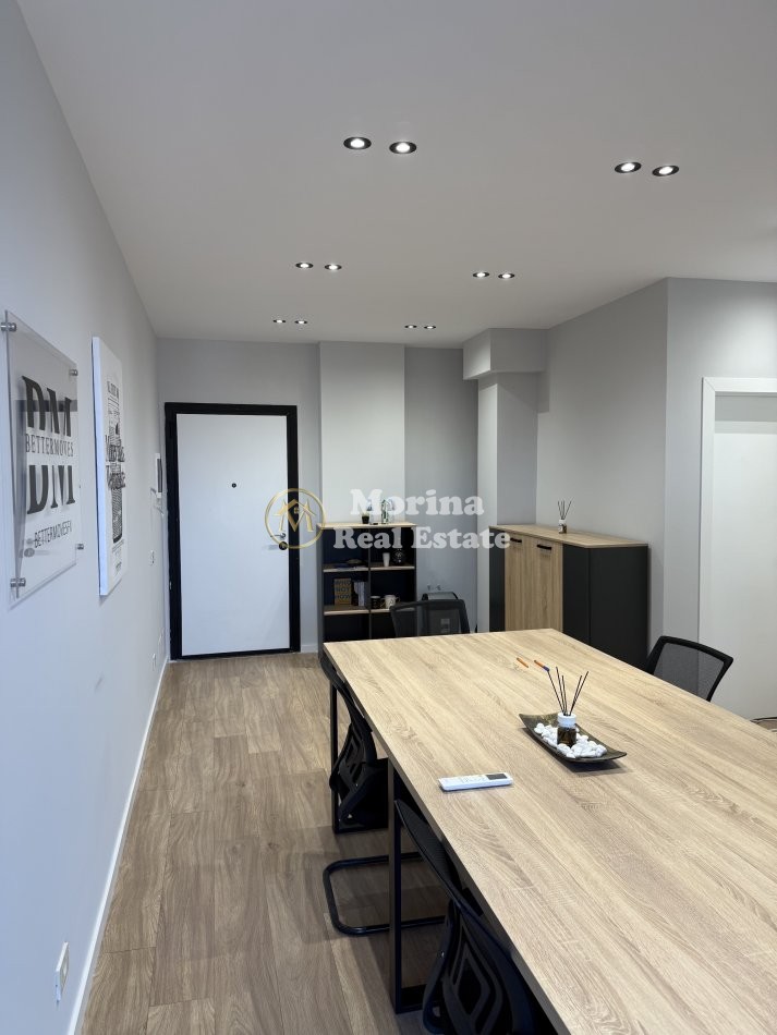 Louer | espace commercial | mine peza | 700 €/mois (4)