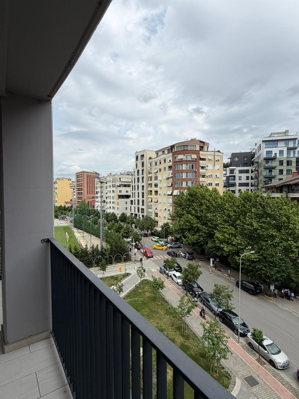 Loyer | environnement commercial + place de parking | lake view residence | 1000 €/mois (3)