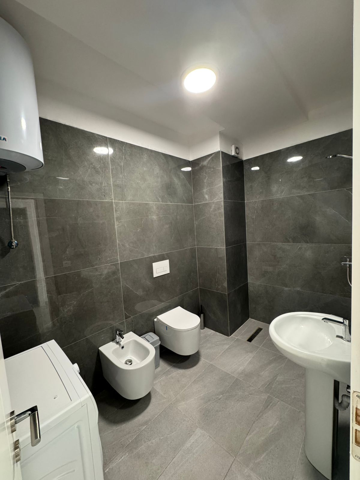 Affitto | appartamento 2 + 1 + 2 | Astir | 600 €/mese (4)