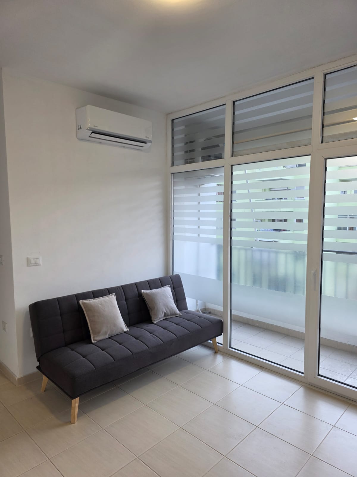 Affitto | appartamento 1 + 1 | bulevardi i ri | 440 €/mese