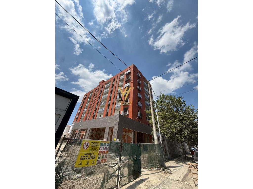 Shitet apartament 1+1+blk ne kamez 63.000 euro