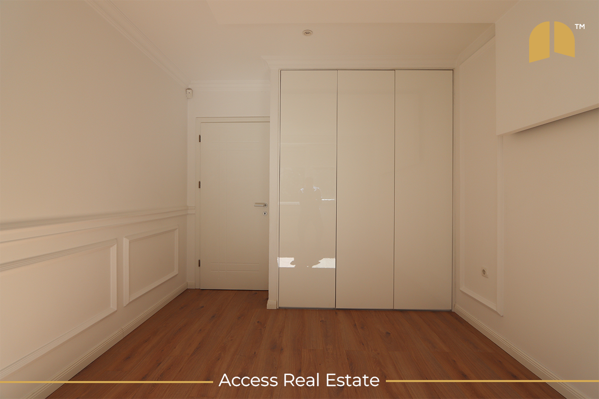 Apartamento / oficina en alquiler – 3 habitaciones – Velani (5)