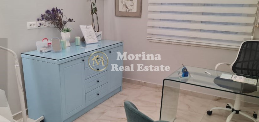 Qera | ambjent biznesi | rruga fortuzi | 1900 €/muaj