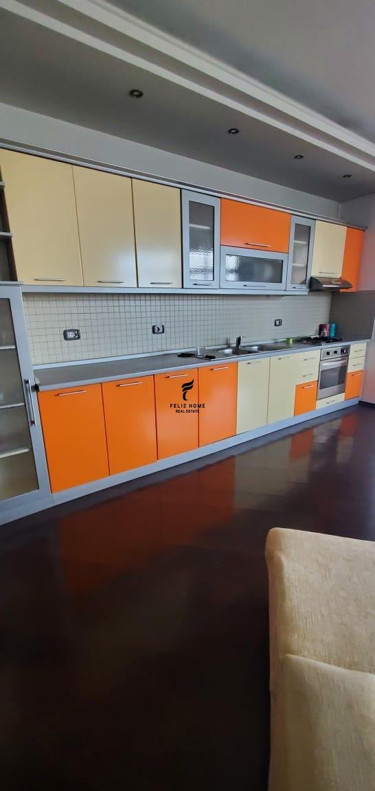 Apartment for sale 3+1+2 code diellit 26,650,000 leke