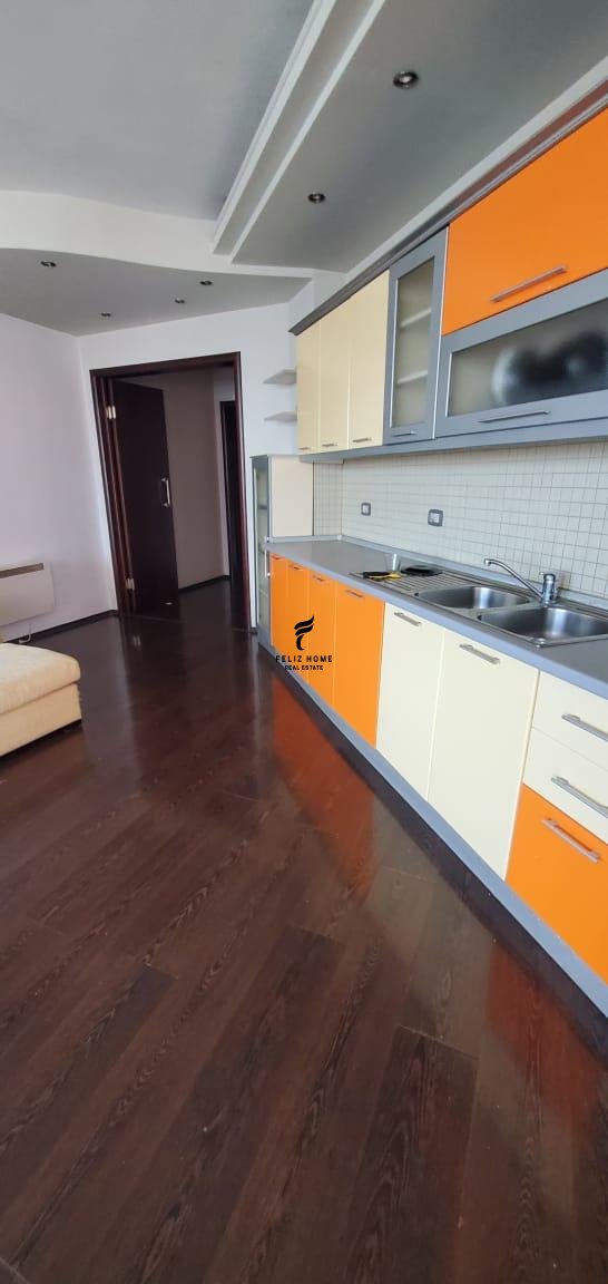 Apartment for sale 3+1+2 code diellit 26,650,000 leke