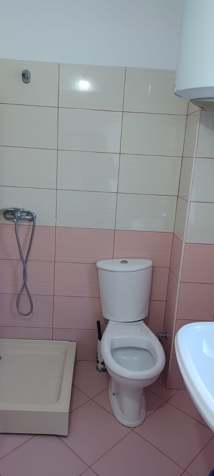 Miete | wohnung 2 + 1+2 | fresk | 400 €/monat
