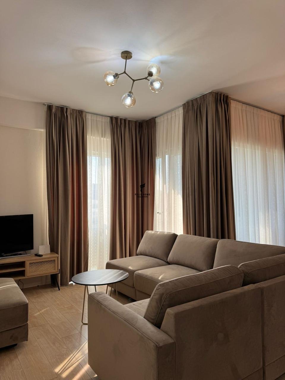 Apartment for rent 2+1 kosovareve street 150,000 leke (2)