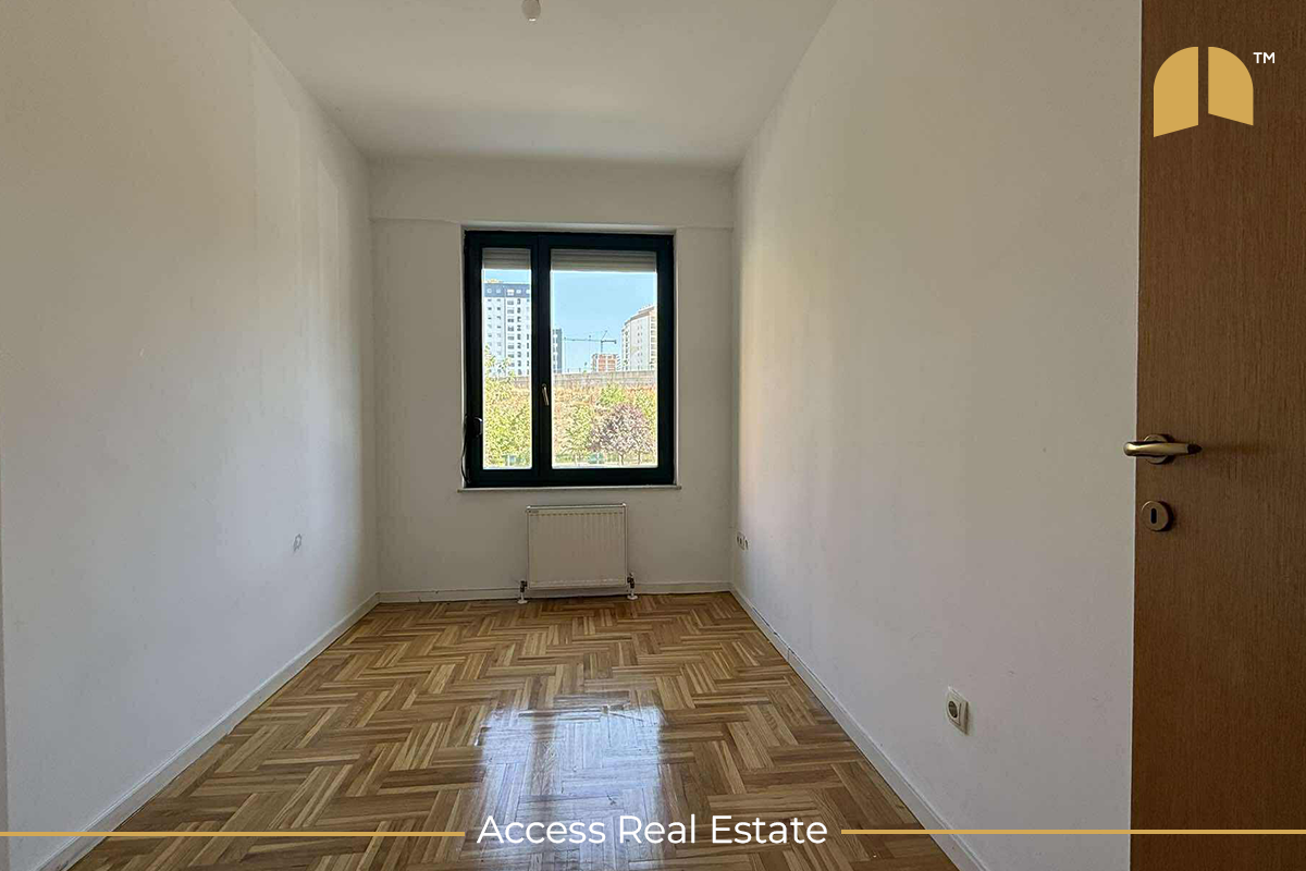 Oficina en alquiler – Kalabri – 85m² (5)