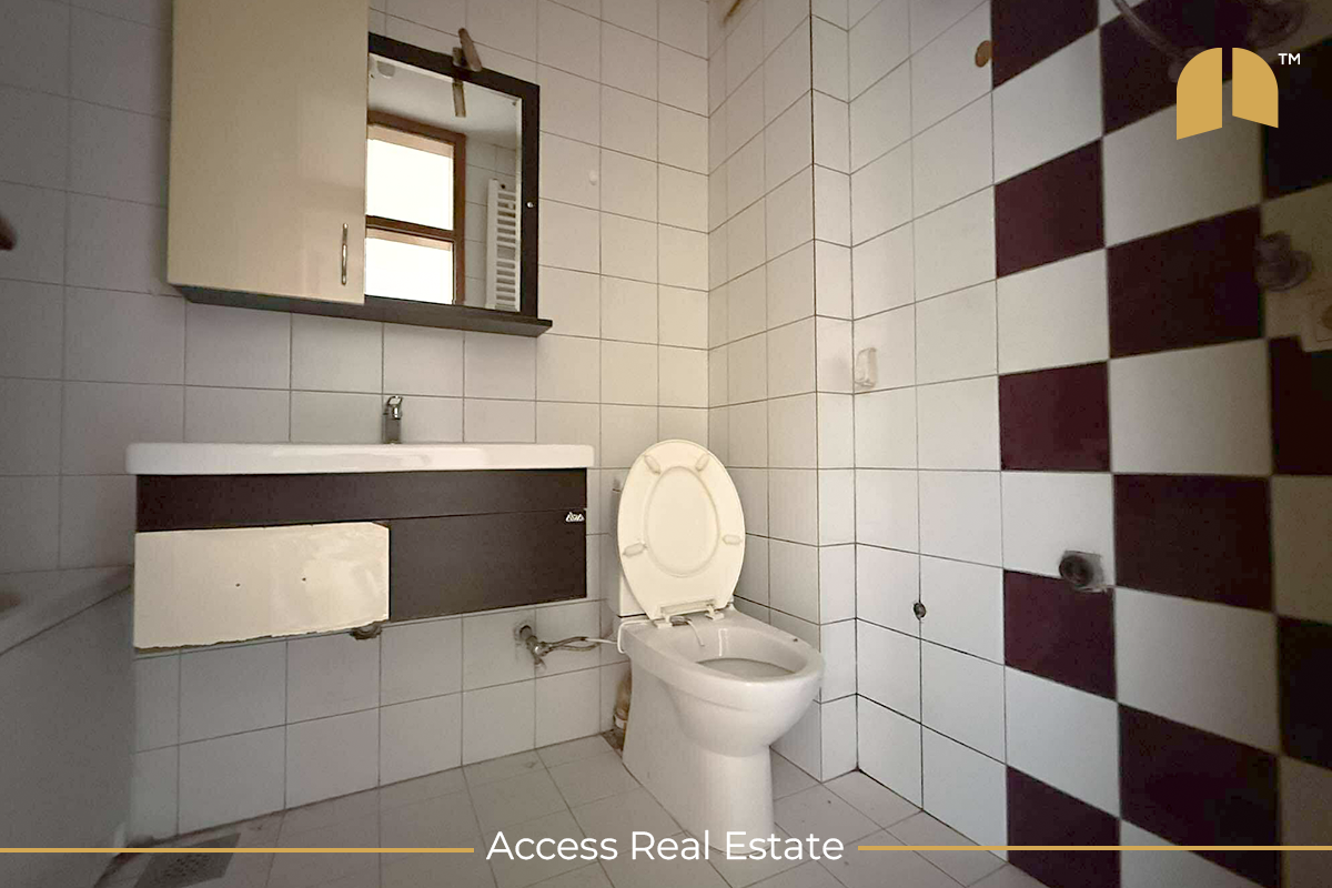 Oficina en alquiler – Kalabri – 85m² (8)