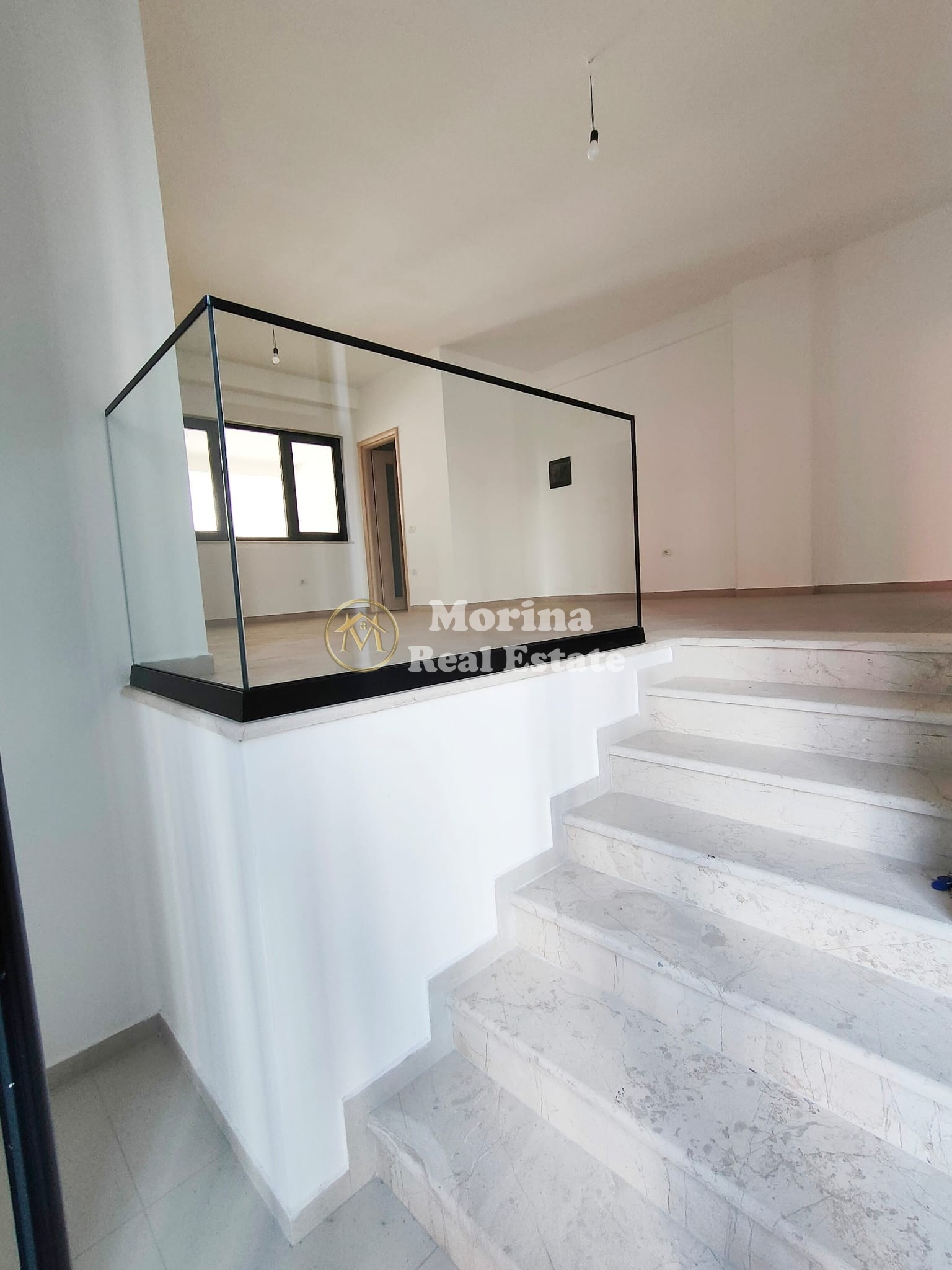 Venta | local comercial | nexho konomi | 150.000 € (6)