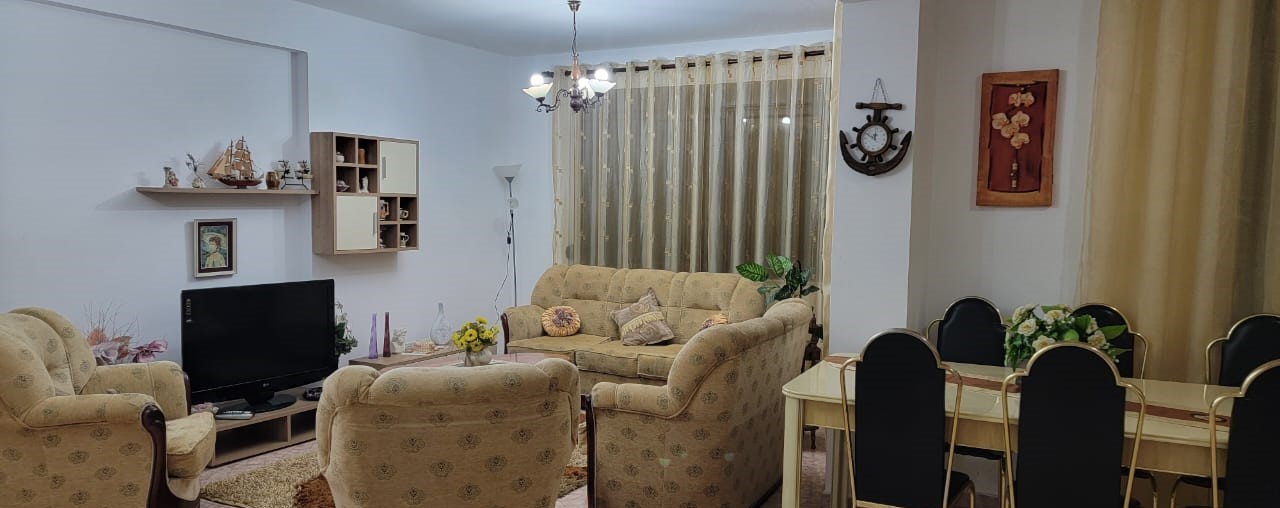 Alquiler | apartamento 2 + 1 | Blloku | 900 €/mes