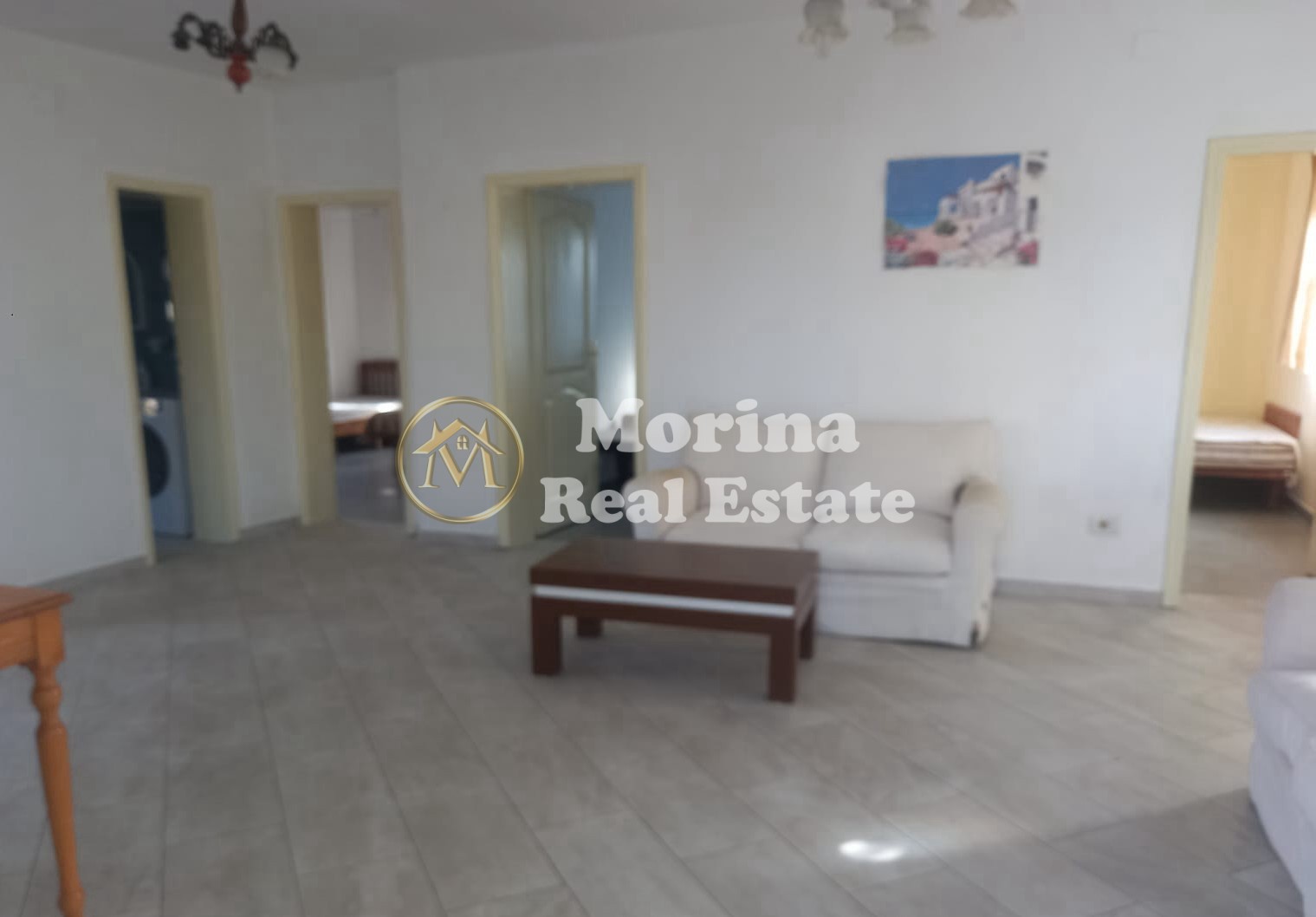 Qera | shtëpi private 3 + 1 | tregu elektrik | 450 €/muaj