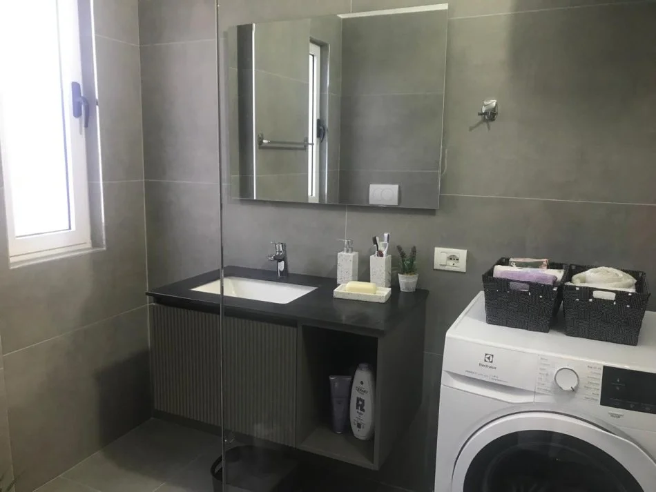 Aluguel | apartamento 2 + 1+2 | Tirana nova | €700/mês (5)