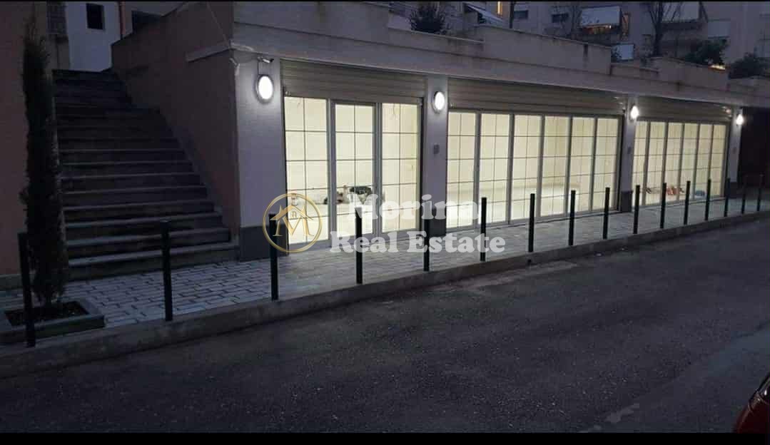 Qera | business environment | peti street, dry lake | €700/month (3)