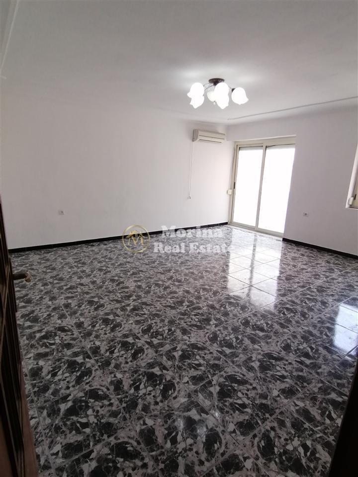 Qera | apartament 3 + 1 | myslym shyri | 500 €/muaj
