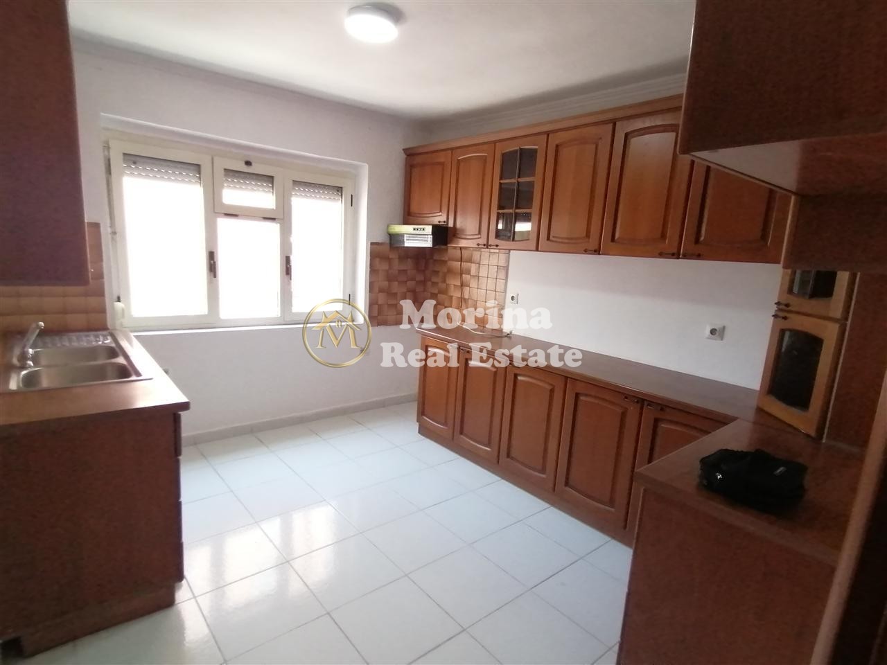 Qera | apartament 3 + 1 | myslym shyri | 500 €/muaj (4)