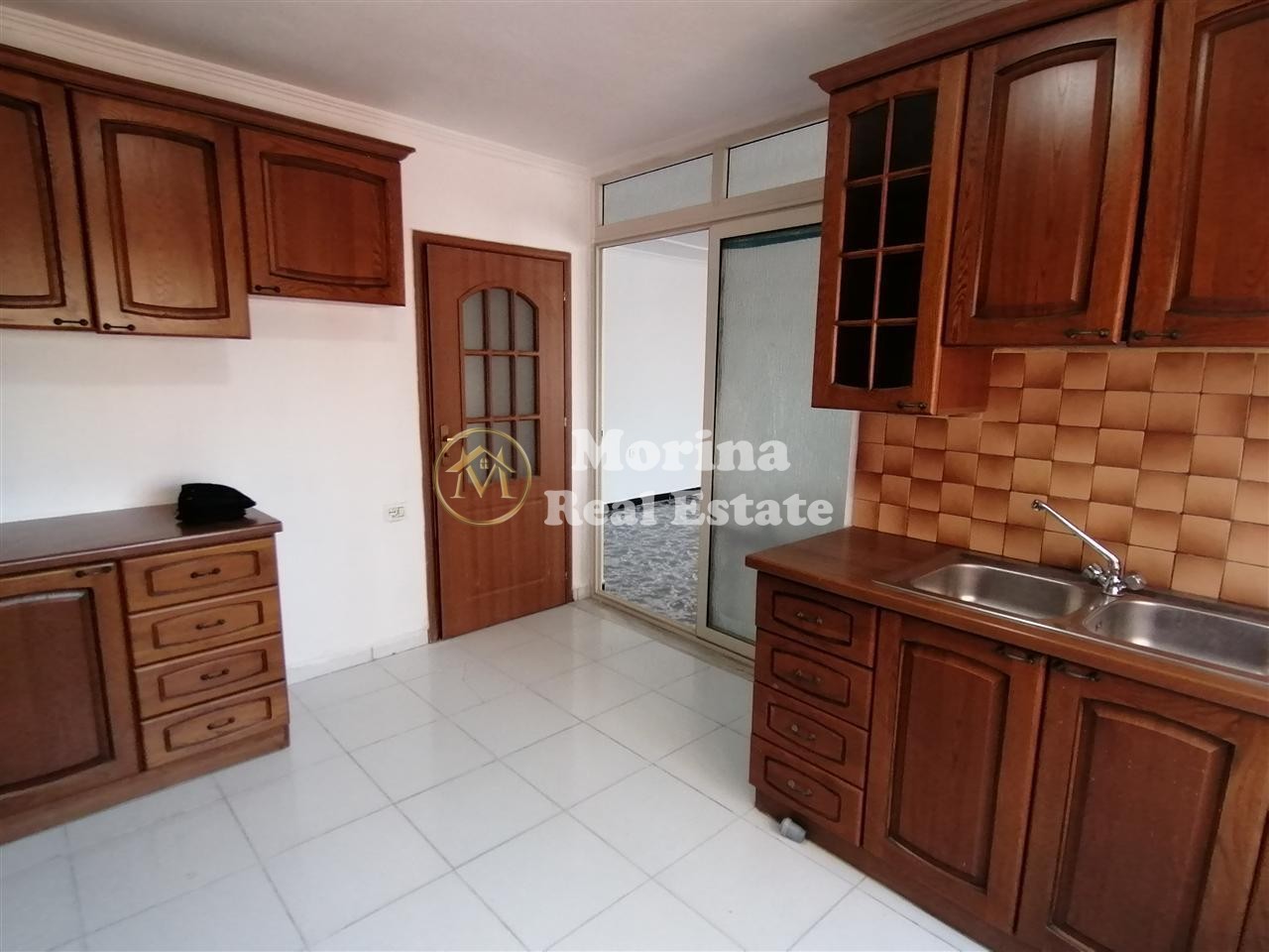 Qera | apartament 3 + 1 | myslym shyri | 500 €/muaj (5)