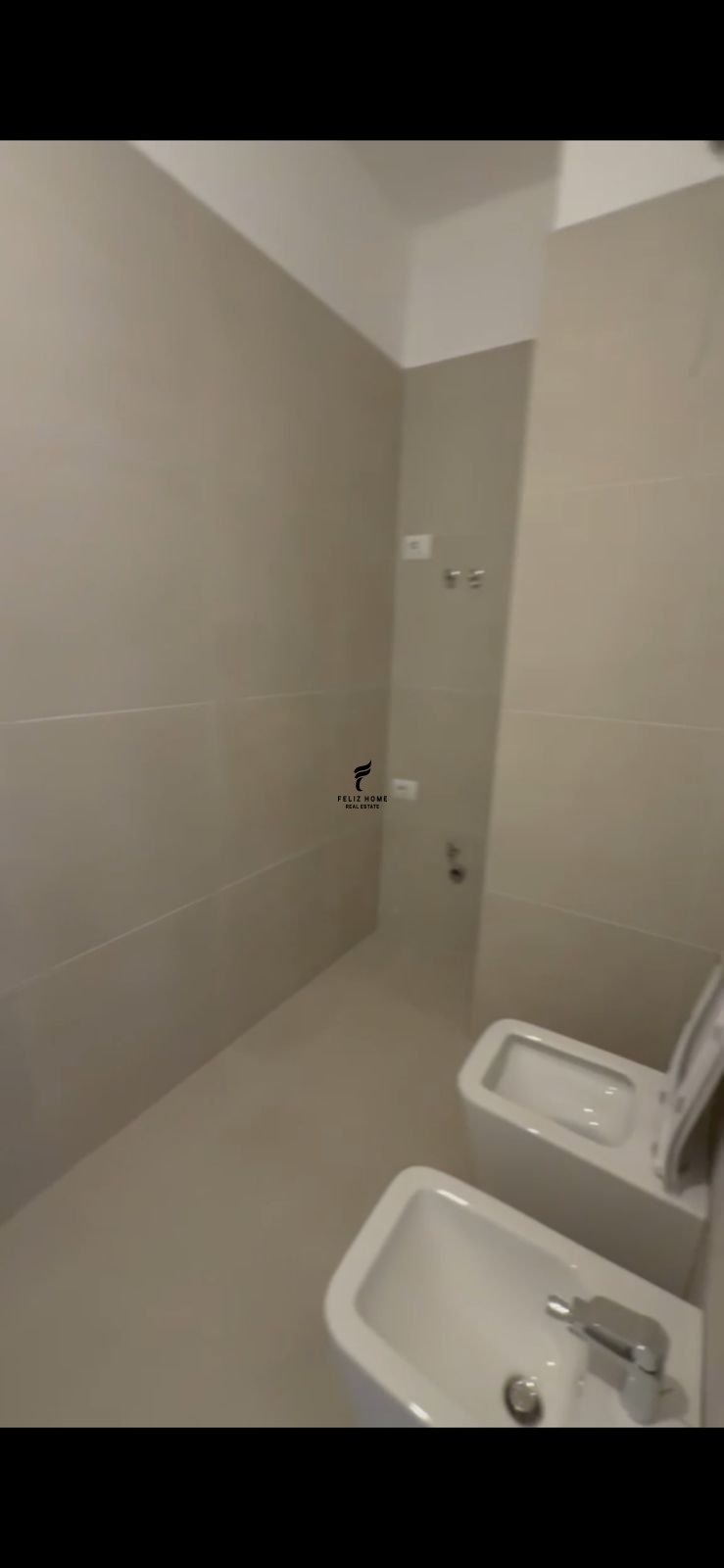Zyre me qera 60 metra katror pazari i ri 75.000 leke (5)