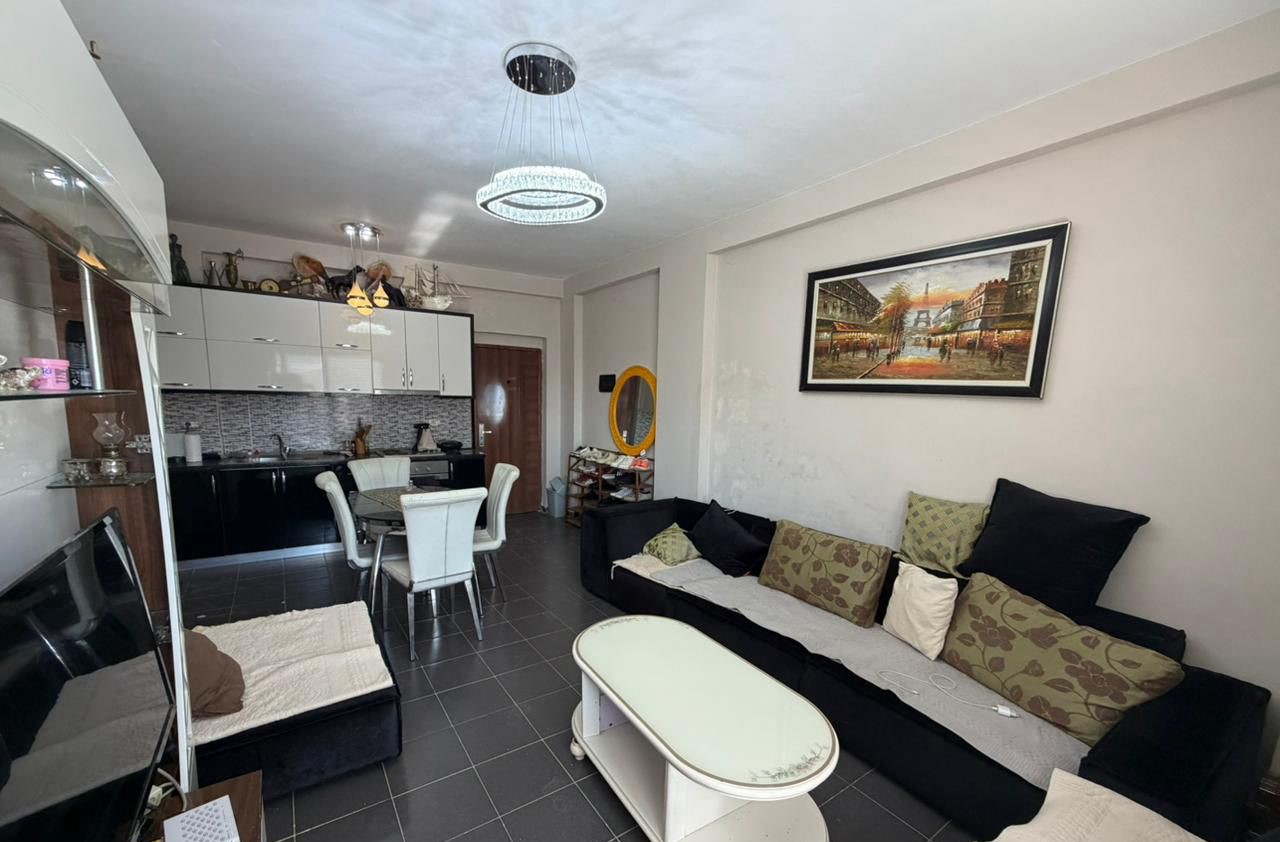 Venda | apartamento 1 + 1 | shkembi i kavajes | 60000 € (2)