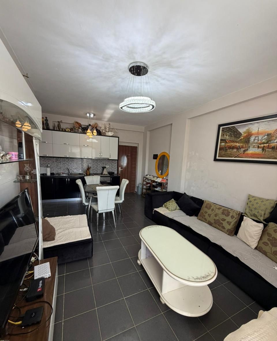 Venda | apartamento 1 + 1 | shkembi i kavajes | 60000 € (3)