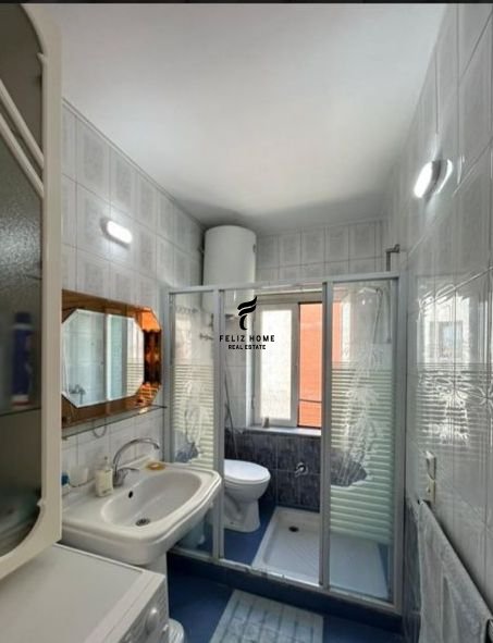 Apartament me qera 2+1 ruga e dibres 55.000 leke