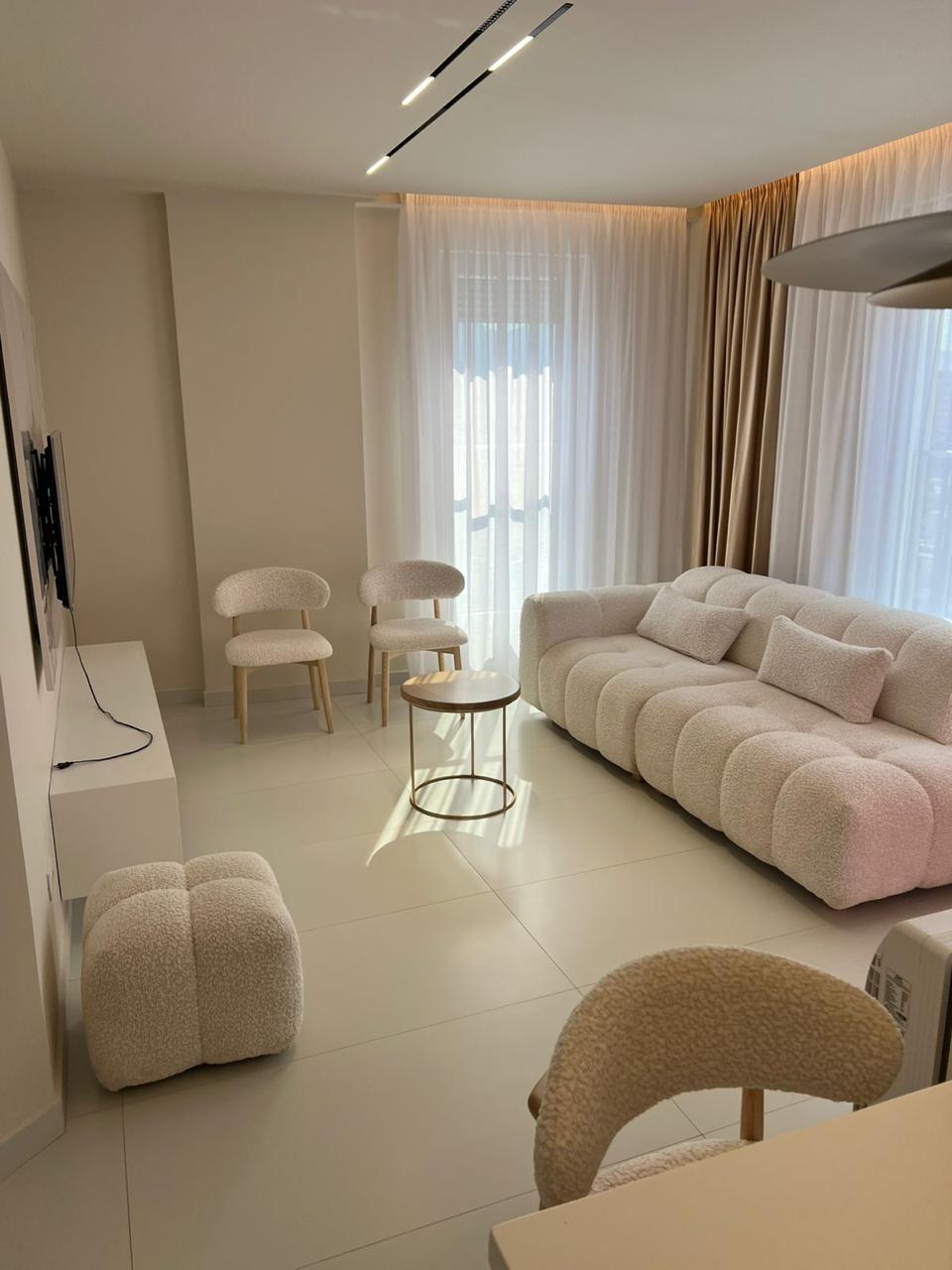 Qera | apartament 1 + 1 | rruga jordan misja | 650 €/muaj