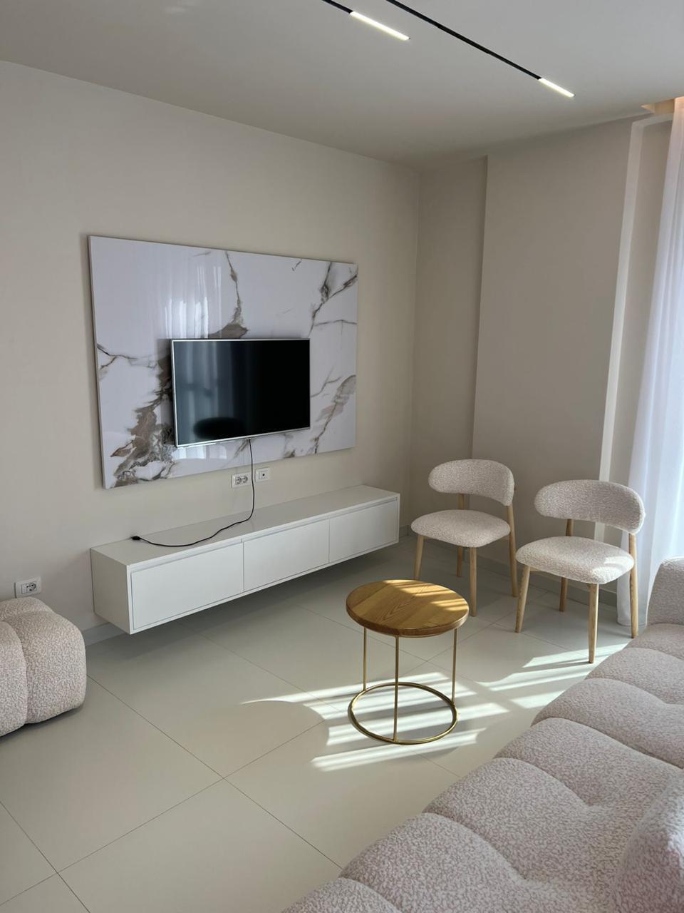 Qera | apartament 1 + 1 | rruga jordan misja | 650 €/muaj (3)