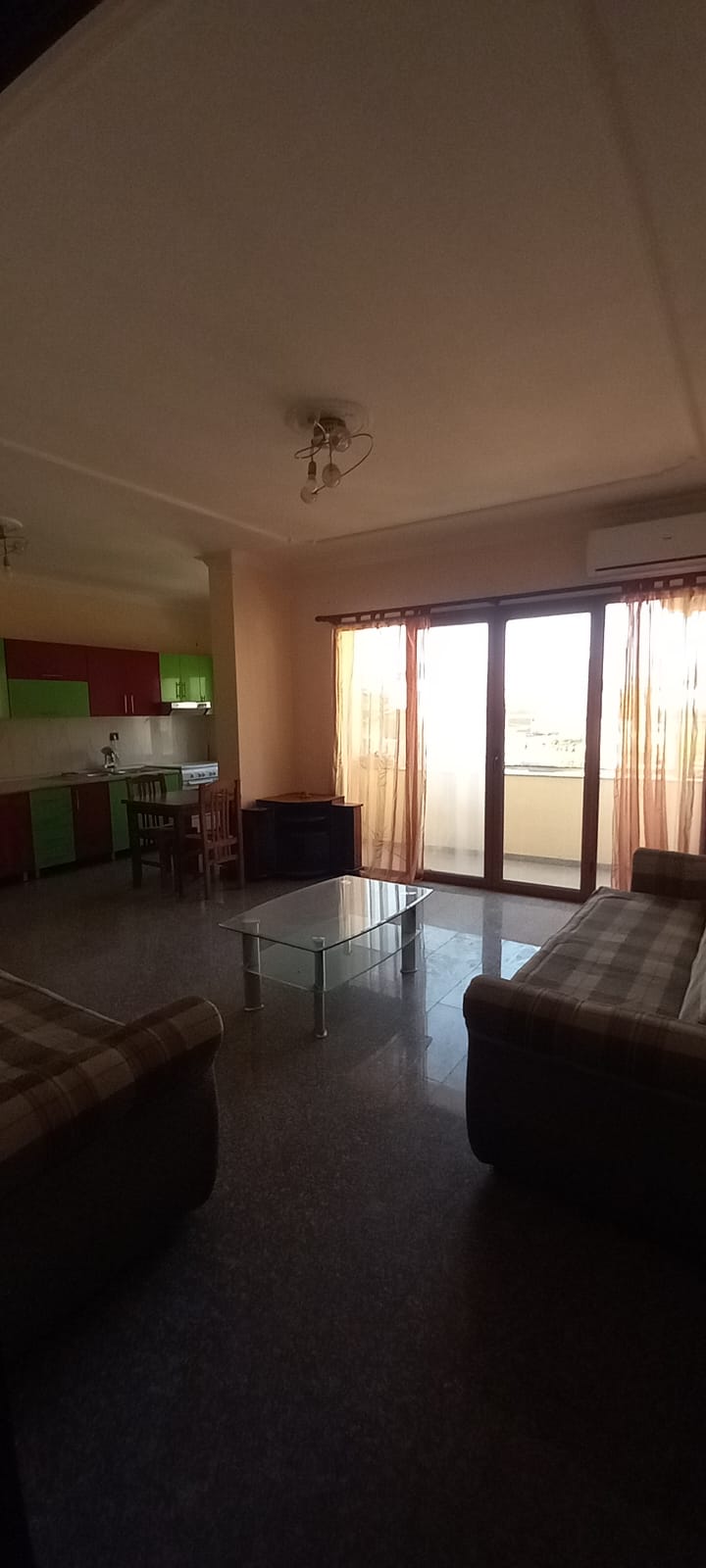 Alquiler | villa 2 + 1 | shkoze | 400 €/mes