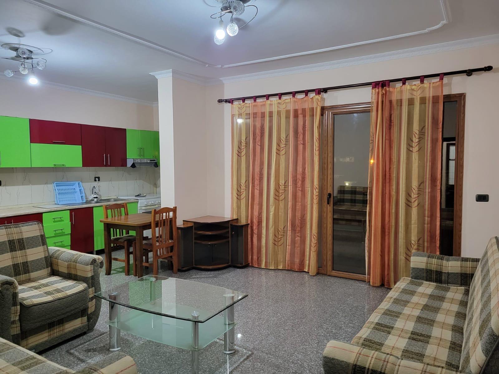 Alquiler | villa 2 + 1 | shkoze | 400 €/mes