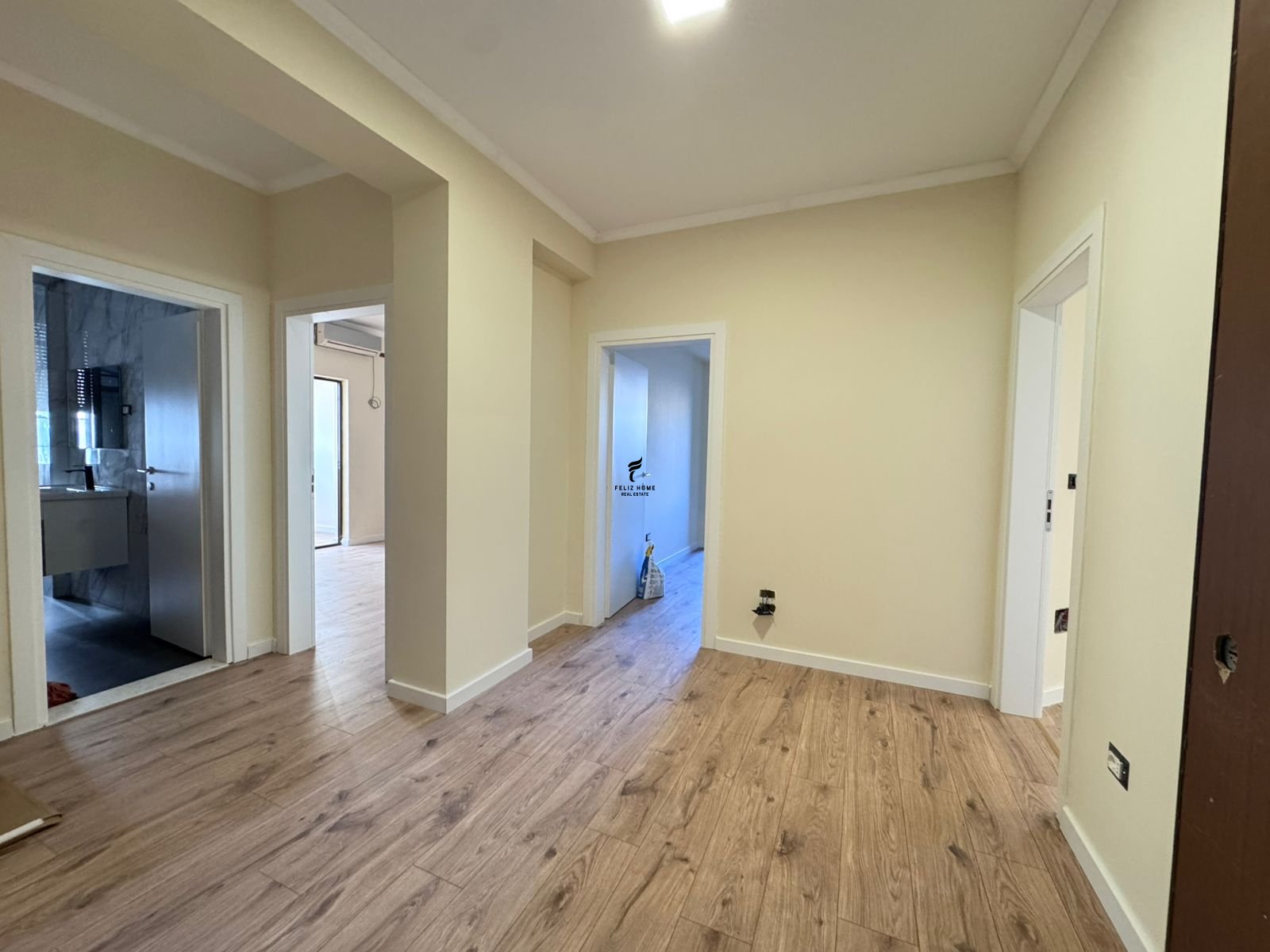 Espaço para alugar 106 metros quadrados myslym shyri 1.000 euro