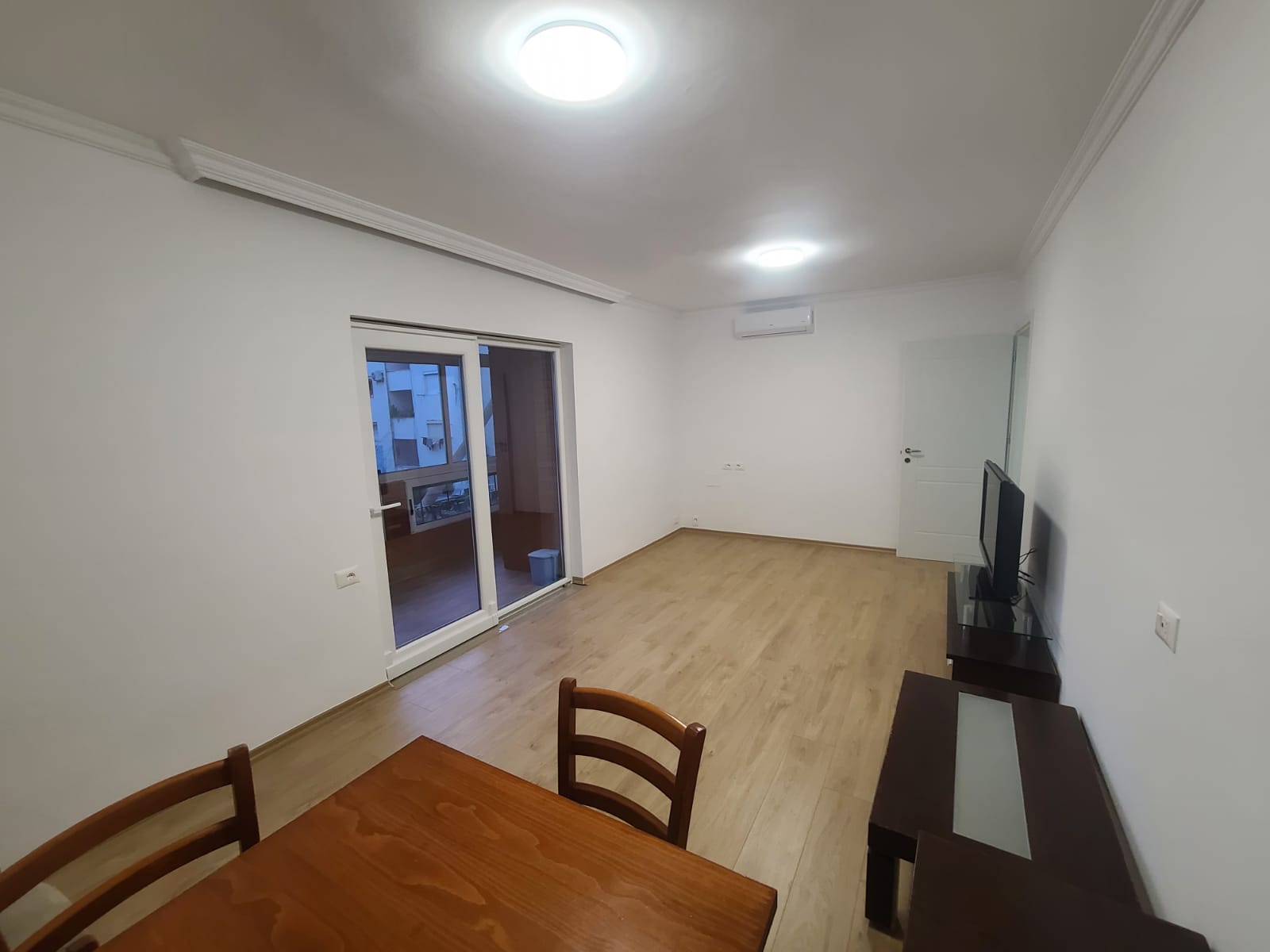 Aluguel | apartamento 2 + 1 | praça skënderbej | €1200/mês (2)