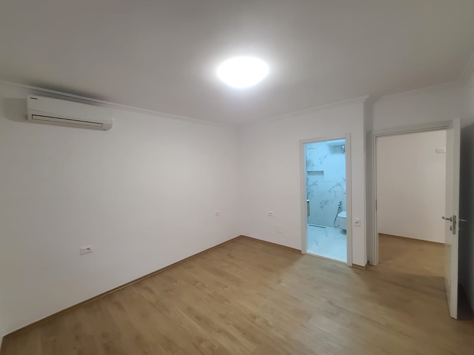 Aluguel | apartamento 2 + 1 | praça skënderbej | €1200/mês (7)
