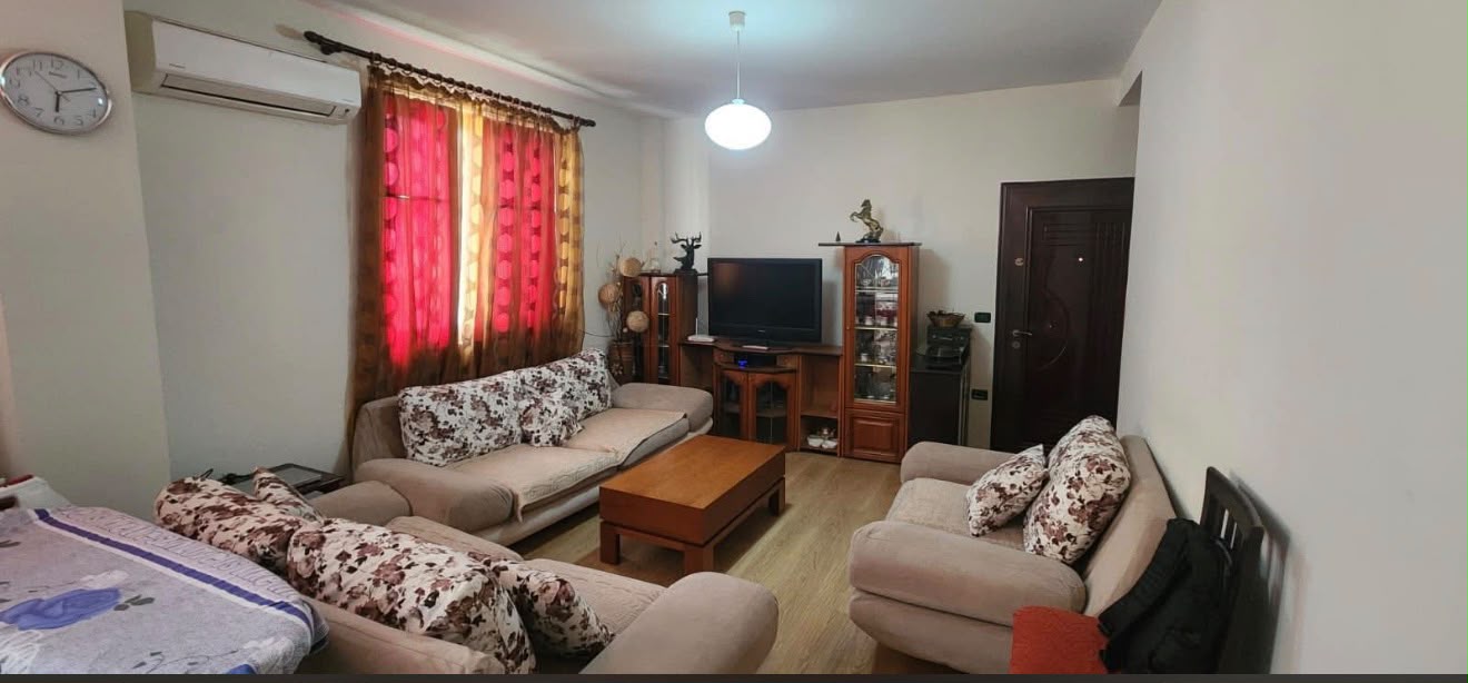 Affitto | appartamento 2 + 1 | siri kodra | 550 €/mese