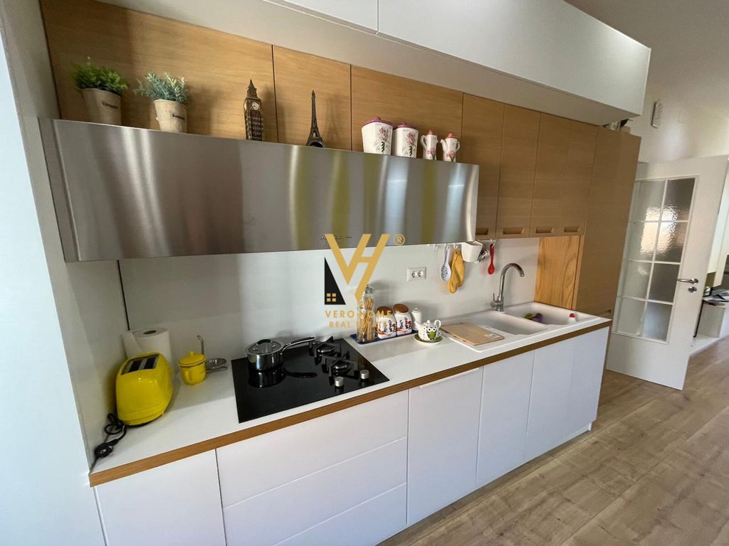 Appartement à louer 2+1 myslym shyri 750 euro (2)