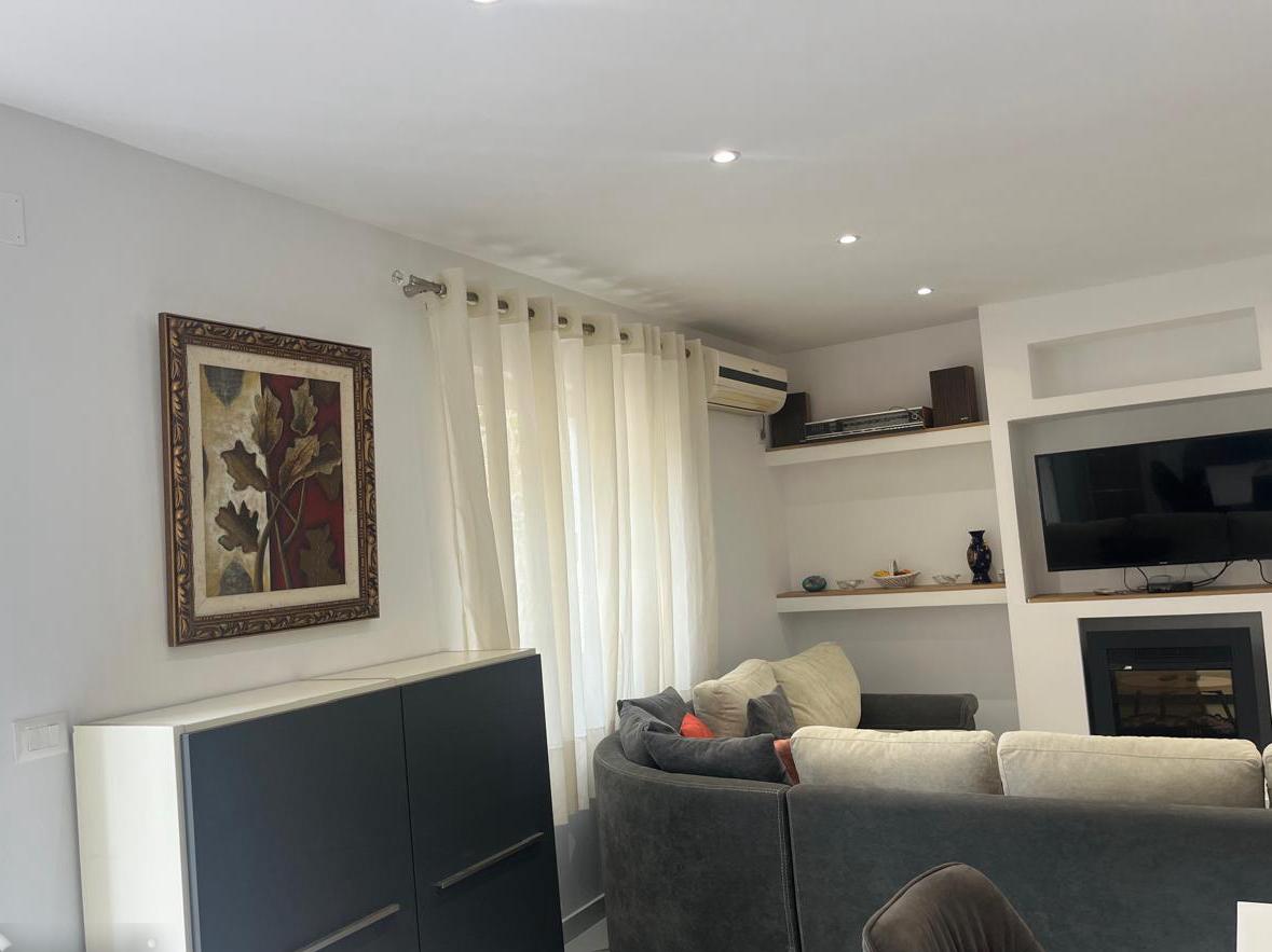 Louer | maison privée 2 + 1 | siri kodra | 550 €/mois (3)