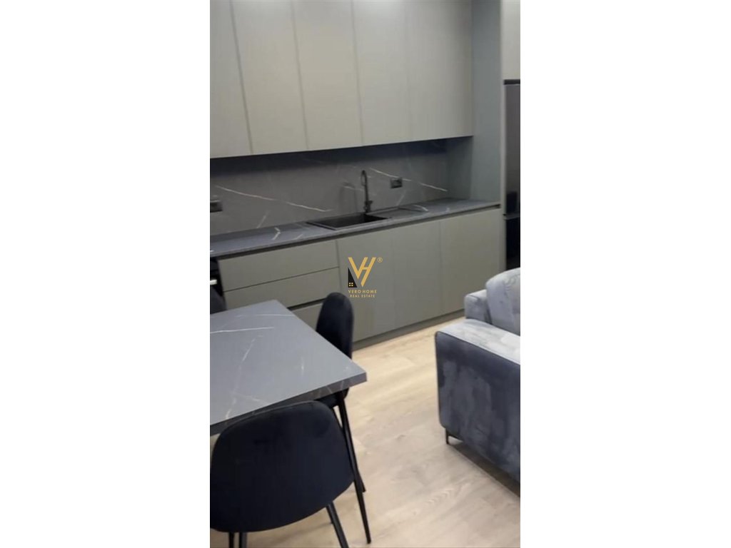Appartement à vendre 1+1, près de liqeni thate, 130 000 euro (2)